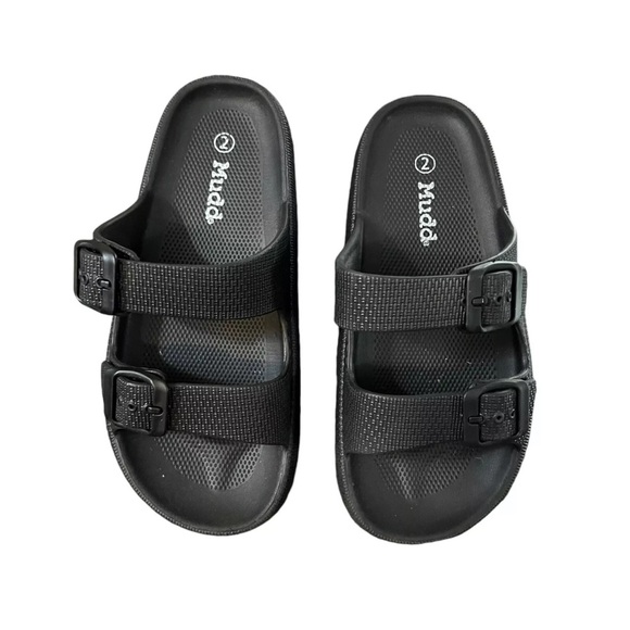 Mudd Girls Black Slip On Sandles Size 2 Open Round Toe Plain Basic Summer Beach - Picture 3 of 6